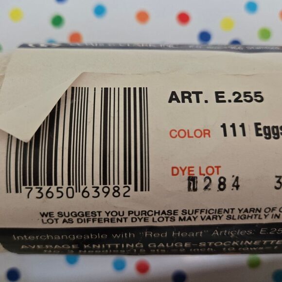 VINTAGE RED HEART WINTUK POMPADOUR YARN EGGSHELL - Picture 6 of 9